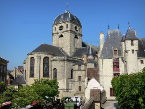Santa Maria Villa Saint-Ouen-de-Mimbre Luaran gambar